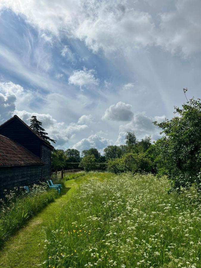 Gorgeous Comfortable Barn With Huge Private Orchard In Quiet Suffolk Location Depden Zewnętrze zdjęcie